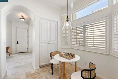527 Gabriel Ct, Walnut Creek, CA 94597 - Photo 10
