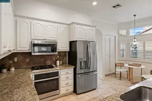 527 Gabriel Ct, Walnut Creek, CA 94597 - Photo 14