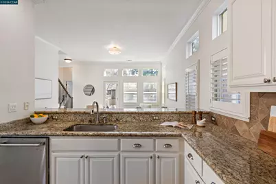 527 Gabriel Ct, Walnut Creek, CA 94597 - Photo 18