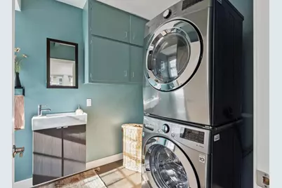 7607 Valentine St, Oakland, CA 94605 - Photo 32