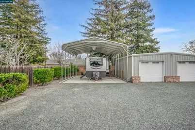 1579 Farm Bureau Rd, Concord, CA 94519 - Photo 4
