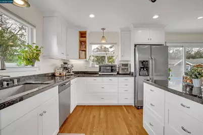 1579 Farm Bureau Rd, Concord, CA 94519 - Photo 12