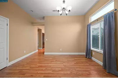 2241 Woodhill Dr, Pittsburg, CA 94565 - Photo 8