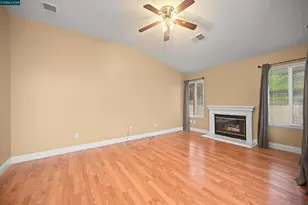 2241 Woodhill Dr, Pittsburg, CA 94565 - Photo 14