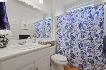 518 American Falls Dr, Rio Vista, CA 94571 - Photo 28