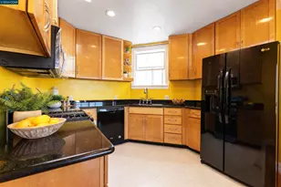 719 Lakeview Ave, San Francisco, CA 94112 - Photo 30