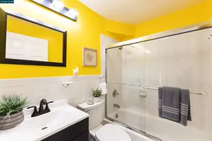 719 Lakeview Ave, San Francisco, CA 94112 - Photo 10