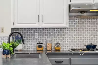 18 Applegate Way, Alameda, CA 94502 - Photo 22