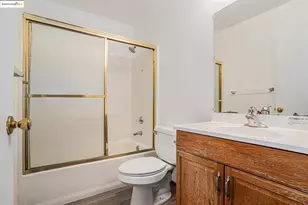 704 Windsor, Hercules, CA 94547 - Photo 8