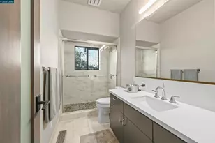 3284 Surmont Dr, Lafayette, CA 94549 - Photo 34