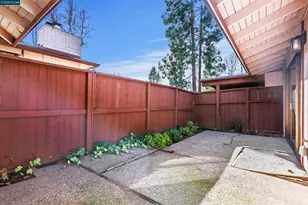 238-240 Camelback Rd, Pleasant Hill, CA 94523 - Photo 30