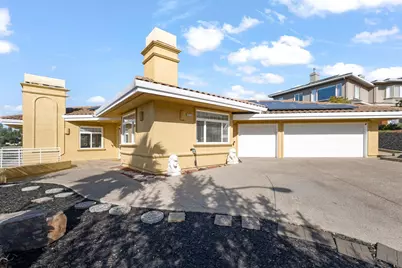 6070 Mazuela Dr., Oakland, CA 94611 - Photo 6