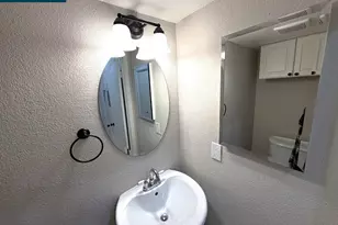 46 Meadowbrook Cir, Pittsburg, CA 94565 - Photo 12