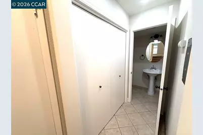 46 Meadowbrook Circle, Pittsburg, CA 94565 - Photo 8