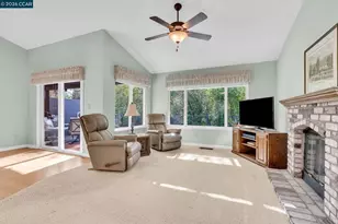 11426 Winding Trail Ln, Dublin, CA 94568 - Photo 6