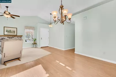 11426 Winding Trail Ln, Dublin, CA 94568 - Photo 12