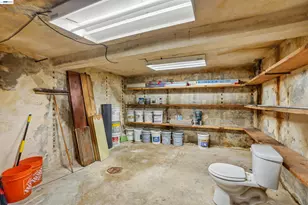 733 Loring Ave, Crockett, CA 94525 - Photo 32