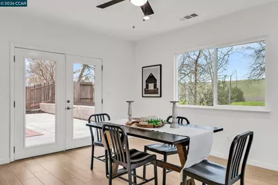 1866 Elkwood Dr, Concord, CA 94519 - Photo 20