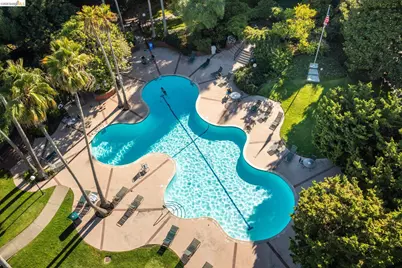 1332 Shelter Creek Ln, San Bruno, CA 94066 - Photo 32