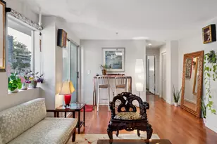 81 Frank Norris Pl, San Francisco, CA 94109 - Photo 10