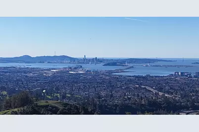 6108 Skyline Blvd, Oakland, CA 94611 - Photo 4