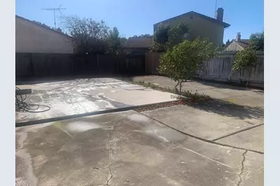 28339 Cabrini Dr, Hayward, CA 94545 - Photo 26