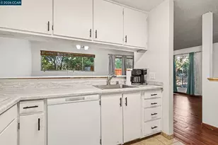 717 Beelard Dr, Vacaville, CA 95687 - Photo 10