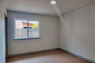 7808 Camrose Way, Sacramento, CA 95828 - Photo 18