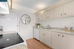 1919 Ygnacio Valley Rd, Walnut Creek, CA 94598 - Photo 18