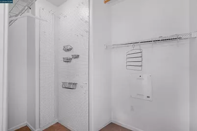 2069 Lewis St, Hercules, CA 94547 - Photo 40