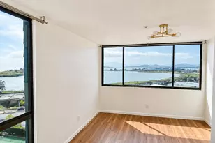 555 Pierce St, Albany, CA 94706 - Photo 2