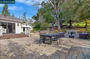 1076 Thompson Rd, Lafayette, CA 94549 - Photo 28