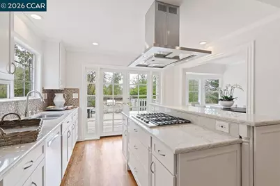 1076 Thompson Rd, Lafayette, CA 94549 - Photo 10