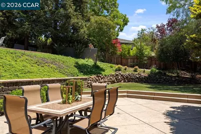 825 Bertram St, Walnut Creek, CA 94598 - Photo 48