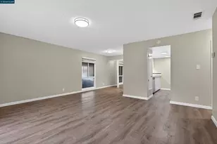 5492 Roundtree Dr, Concord, CA 94521 - Photo 10