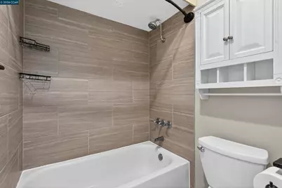 5492 Roundtree Dr #A, Concord, CA 94521 - Photo 32