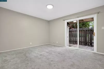 5492 Roundtree Dr #A, Concord, CA 94521 - Photo 26