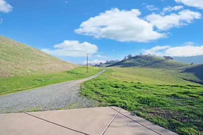 9621 Deer Valley Road, Brentwood, CA 94513 - Photo 16