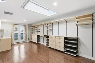 1004 9th Ave, Oakland, CA 94606 - Photo 12