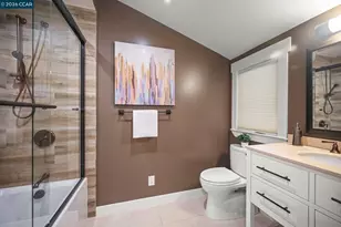 735 Arroyo Ct, Lafayette, CA 94549 - Photo 32