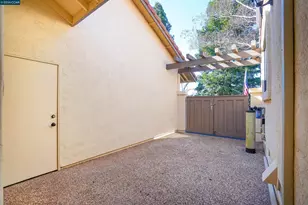 11 Fountain Grove Cir, Napa, CA 94558 - Photo 24