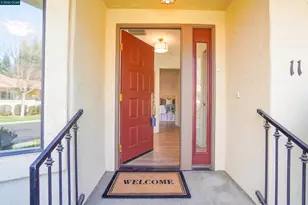 11 Fountain Grove Cir, Napa, CA 94558 - Photo 4