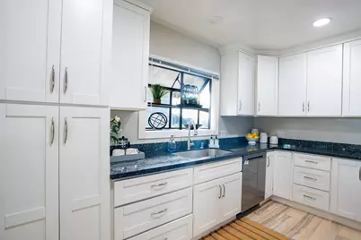 2925 El Monte Ave, Oakland, CA 94605 - Photo 24