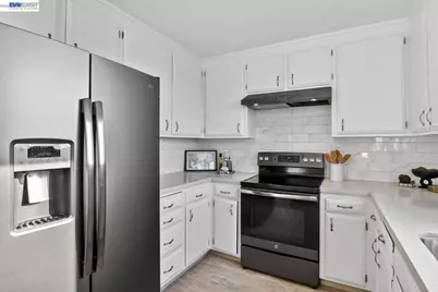 16605 Rolando Ave, Castro Valley, CA 94578 - Photo 18