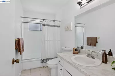 16605 Rolando Ave, Castro Valley, CA 94578 - Photo 30