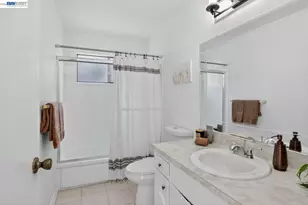 16605 Rolando Ave, Castro Valley, CA 94578 - Photo 30