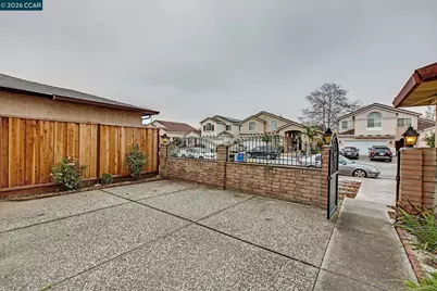 2127 Commodore Dr, San Jose, CA 95133 - Photo 6