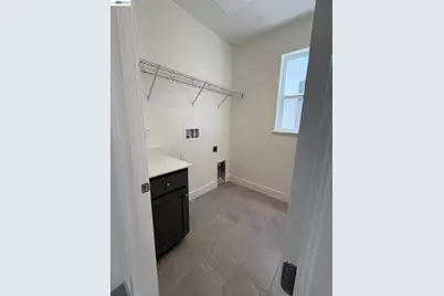 1476 Monument Ln, Fairfield, CA 94533 - Photo 16