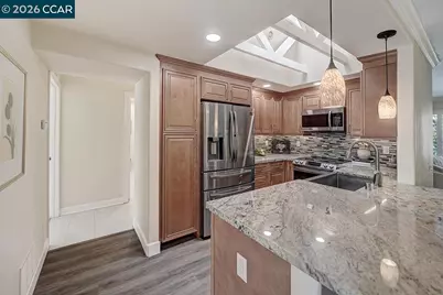 1100 Oakmont Dr #3, Walnut Creek, CA 94595 - Photo 2