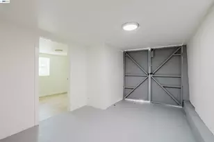 1778 8th St, Oakland, CA 94607 - Photo 24